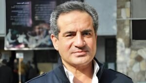 نجل محمد ثروت يطلب الدعاء لوالده قبل إجراء جراحة.. تفاصيل الحالة الصحية للفنان محمد ثروت 2 نجل محمد ثروت يطلب الدعاء لوالده قبل إجراء جراحة.. تفاصيل الحالة الصحية للفنان محمد ثروت