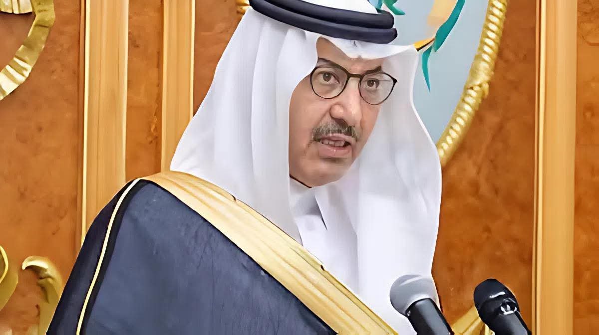 وفاة والد السفير السعودي صالح الحصيني بالقاهرة.. موجة تعازٍ واسعة ورسائل مواساة من شخصيات رسمية