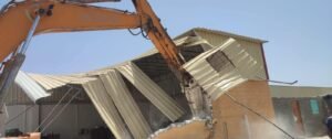 محافظ الإسكندرية يواصل حملات الموجة 29 لإزالة التعديات والبناء المخالف بالأحياء وبرج العرب 2 محافظ الإسكندرية يواصل حملات الموجة 29 لإزالة التعديات والبناء المخالف بالأحياء وبرج العرب