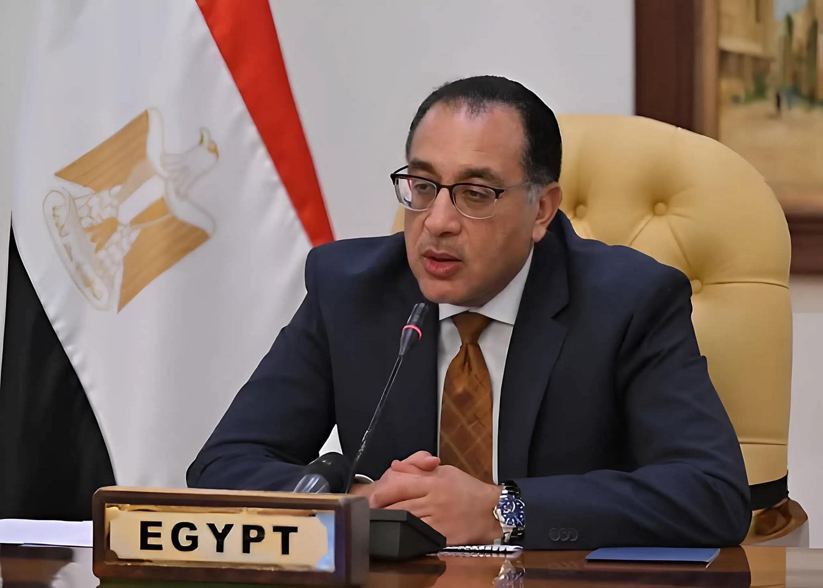 مصطفى مدبولي يتفقد مشروعات الجيزة.. جولة موسعة لرئيس الوزراء لمتابعة التعليم والصحة والطرق والسياحة 3 مصطفى مدبولي يتفقد مشروعات الجيزة.. جولة موسعة لرئيس الوزراء لمتابعة التعليم والصحة والطرق والسياحة