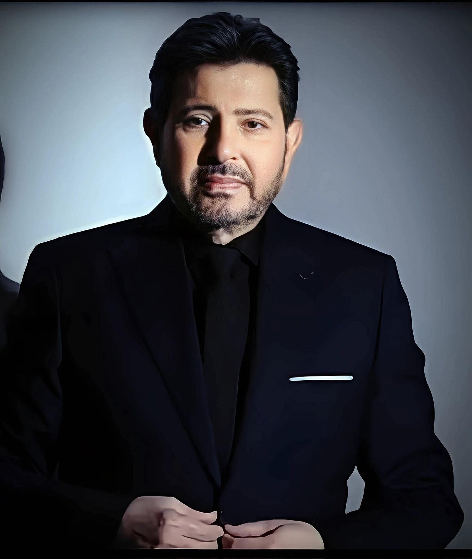 رسالة مؤثرة من أحمد مكي بعد رحيل هاني شاكر.. نعي بكلمات مؤلمة يهز الوسط الفني