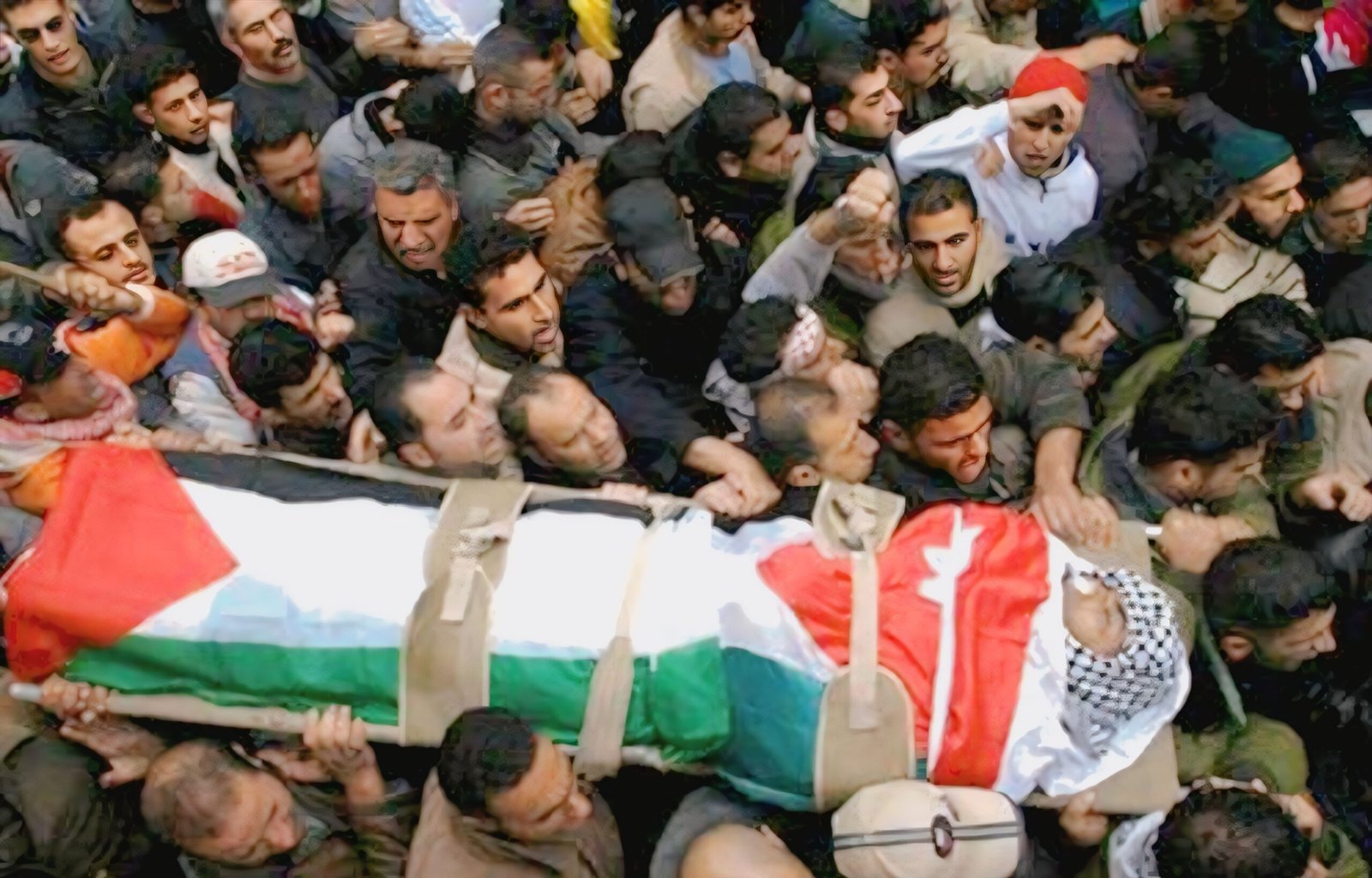 استشهاد شاب فلسطيني في قصف إسرائيلي على مخيم البريج وسط قطاع غزة 3 استشهاد شاب فلسطيني في قصف إسرائيلي على مخيم البريج وسط قطاع غزة