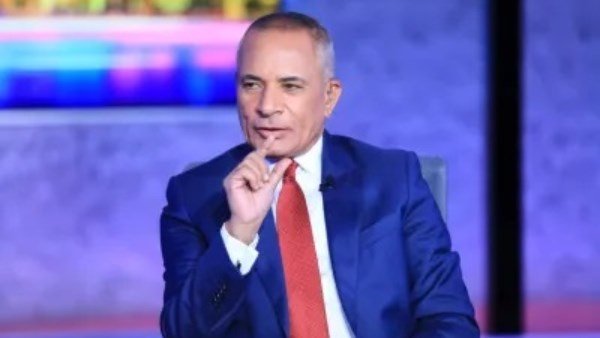 الدعم النقدي 2026.. أحمد موسى يكشف حقيقة صرف الأموال للمواطنين ورسالة مهمة من وزير التموين 4 الدعم النقدي 2026.. أحمد موسى يكشف حقيقة صرف الأموال للمواطنين ورسالة مهمة من وزير التموين
