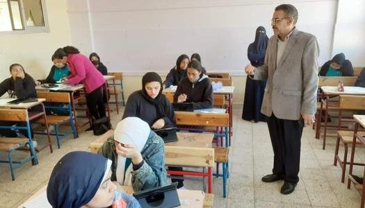 تعليم الإسكندرية تنفي تداول امتحان الدراسات الاجتماعية للشهادة الإعدادية وتؤكد تأمين اللجان بالكامل 3 تعليم الإسكندرية تنفي تداول امتحان الدراسات الاجتماعية للشهادة الإعدادية وتؤكد تأمين اللجان بالكامل