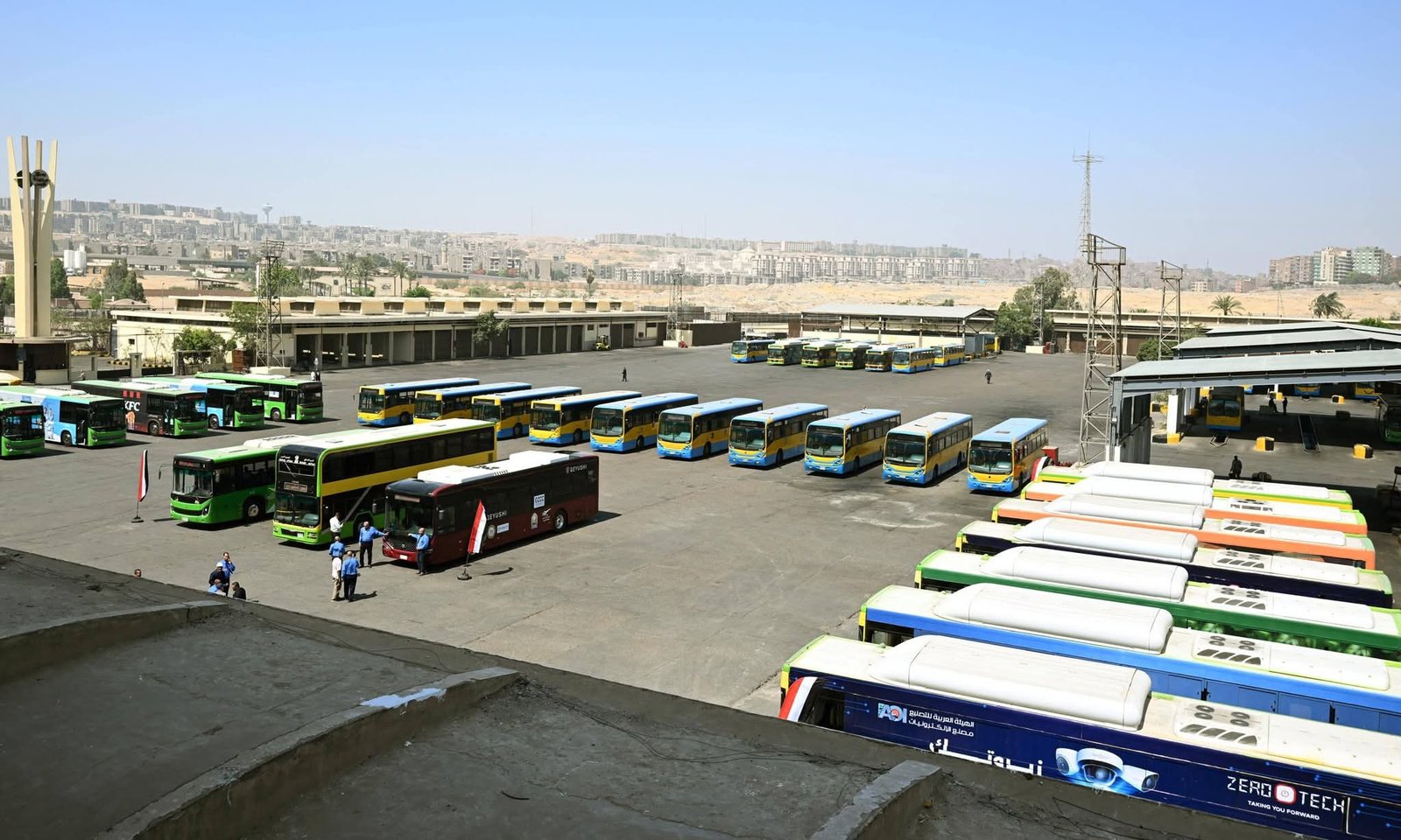 رئيس الوزراء يتفقد هيئة النقل العام بالقاهرة لمتابعة المنظومة المطورة للنقل العام الجماعي
