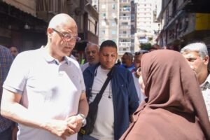 صناديق القمامة المدفونة تحت الأرض.. محافظ الإسكندرية يطلق تجربة جديدة بشارع 45 لتطوير منظومة النظافة