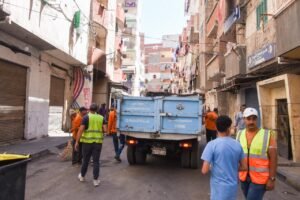 صناديق القمامة المدفونة تحت الأرض.. محافظ الإسكندرية يطلق تجربة جديدة بشارع 45 لتطوير منظومة النظافة