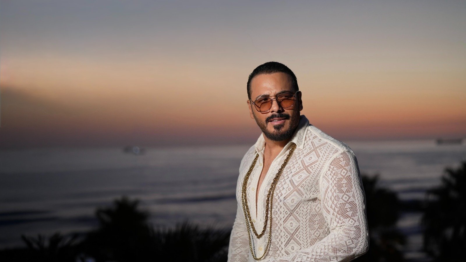 بعد 20 عامًا.. أغنية خد حرير تعود بقوة.. رامي عياش يعيد إحياء نجاحه الشهير بتوزيع جديد 5 بعد 20 عامًا.. أغنية خد حرير تعود بقوة.. رامي عياش يعيد إحياء نجاحه الشهير بتوزيع جديد