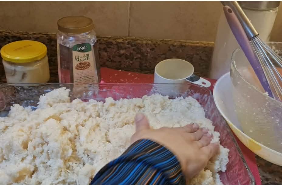 البسيمة.. حلوى مصرية أصيلة بطعم جوز الهند الذي لا يُقاوم
