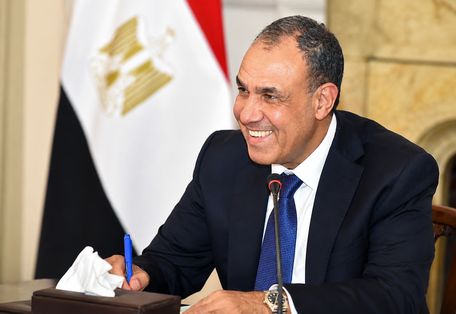 وزير الخارجية المصري يبحث مع نظيره الكاميروني تعزيز التعاون الاقتصادي والتنسيق الأفريقي المشترك 4 وزير الخارجية المصري يبحث مع نظيره الكاميروني تعزيز التعاون الاقتصادي والتنسيق الأفريقي المشترك