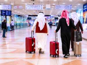 عودة الحركة الجوية لمطار الكويت الدولي بعد استئناف رحلات الخطوط الكويتية