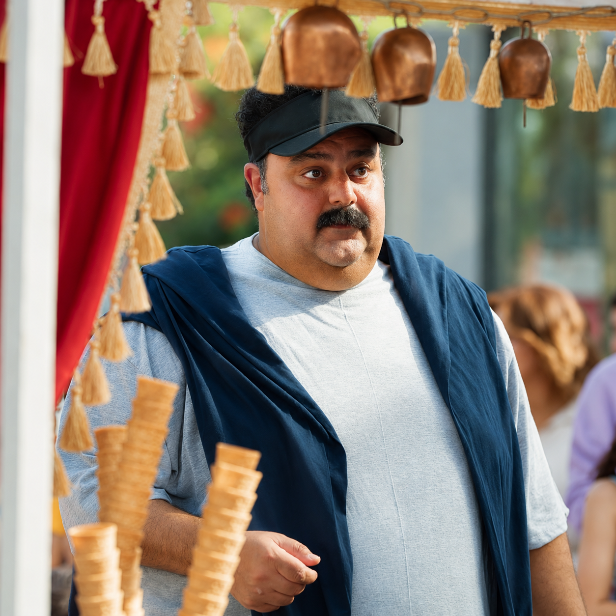 شيكو في كواليس فيلم «صقر وكناريا».. تفاصيل العمل وموعد عرضه في دور السينما 6 شيكو في كواليس فيلم «صقر وكناريا».. تفاصيل العمل وموعد عرضه في دور السينما