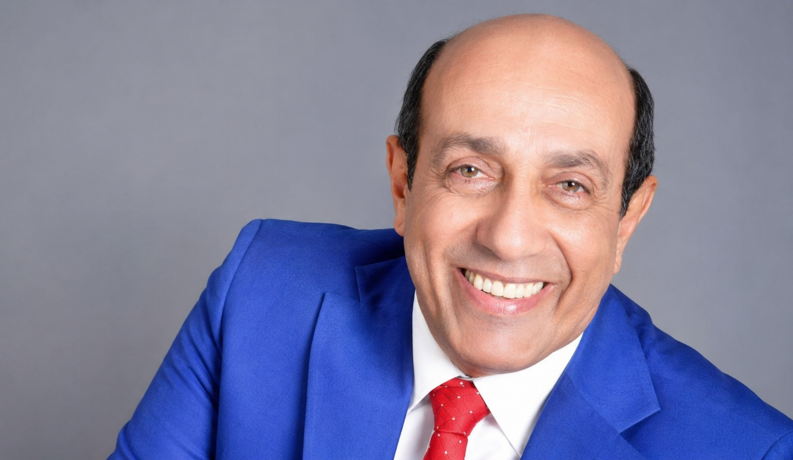 استغاثة الفنان أحمد صيام بوزارة الداخلية بعد واقعة تعدٍ على ملاك بالسليمانية.. تفاصيل الأزمة وتصعيد جديد