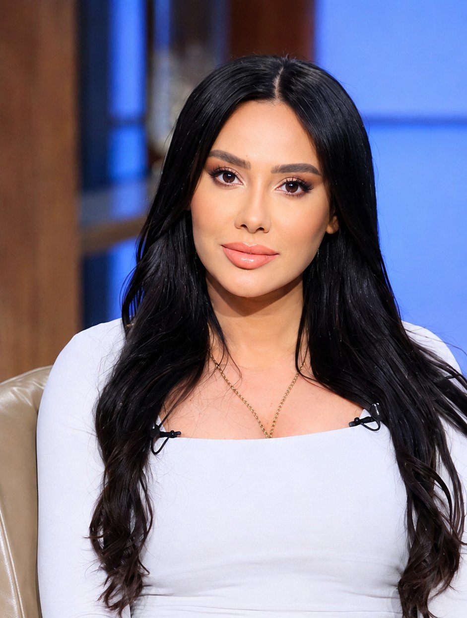 مي القاضي: معنديش مشكلة أعمل دور رقاصة تاني بشرط الاختلاف عن "العتاولة" 4 مي القاضي: معنديش مشكلة أعمل دور رقاصة تاني بشرط الاختلاف عن "العتاولة"