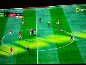 انتهاء الشوط الأول في مباراة مصر والبرازيل بالتعادل 1-1.. زيكو يعادل النتيجة بعد تقدم السامبا 4 انتهاء الشوط الأول في مباراة مصر والبرازيل بالتعادل 1-1.. زيكو يعادل النتيجة بعد تقدم السامبا