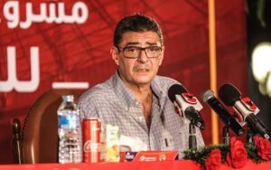 محمود طاهر يرد على اتهامات اختراق الأهلي ويؤكد: الكفاءة وحدها كانت معيار الاختيار 2 محمود طاهر يرد على اتهامات اختراق الأهلي ويؤكد: الكفاءة وحدها كانت معيار الاختيار