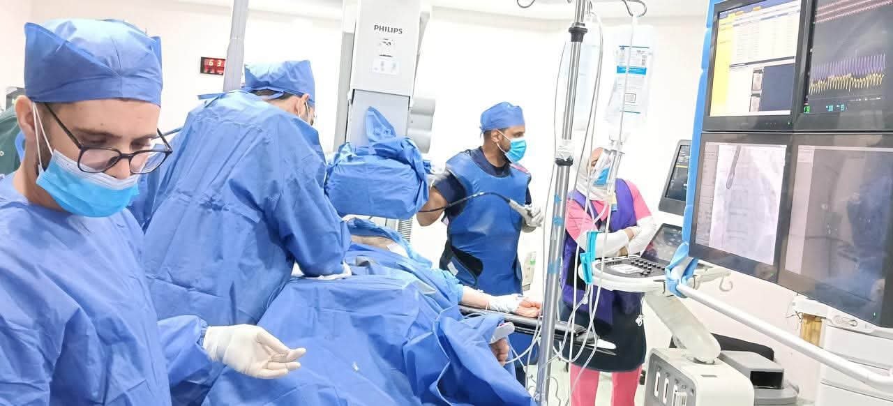 الصحة تعلن نجاح أول عملية إصلاح للصمام الميترالي بالقسطرة دون جراحة قلب مفتوح بمستشفى الشيخ زايد التخصصي