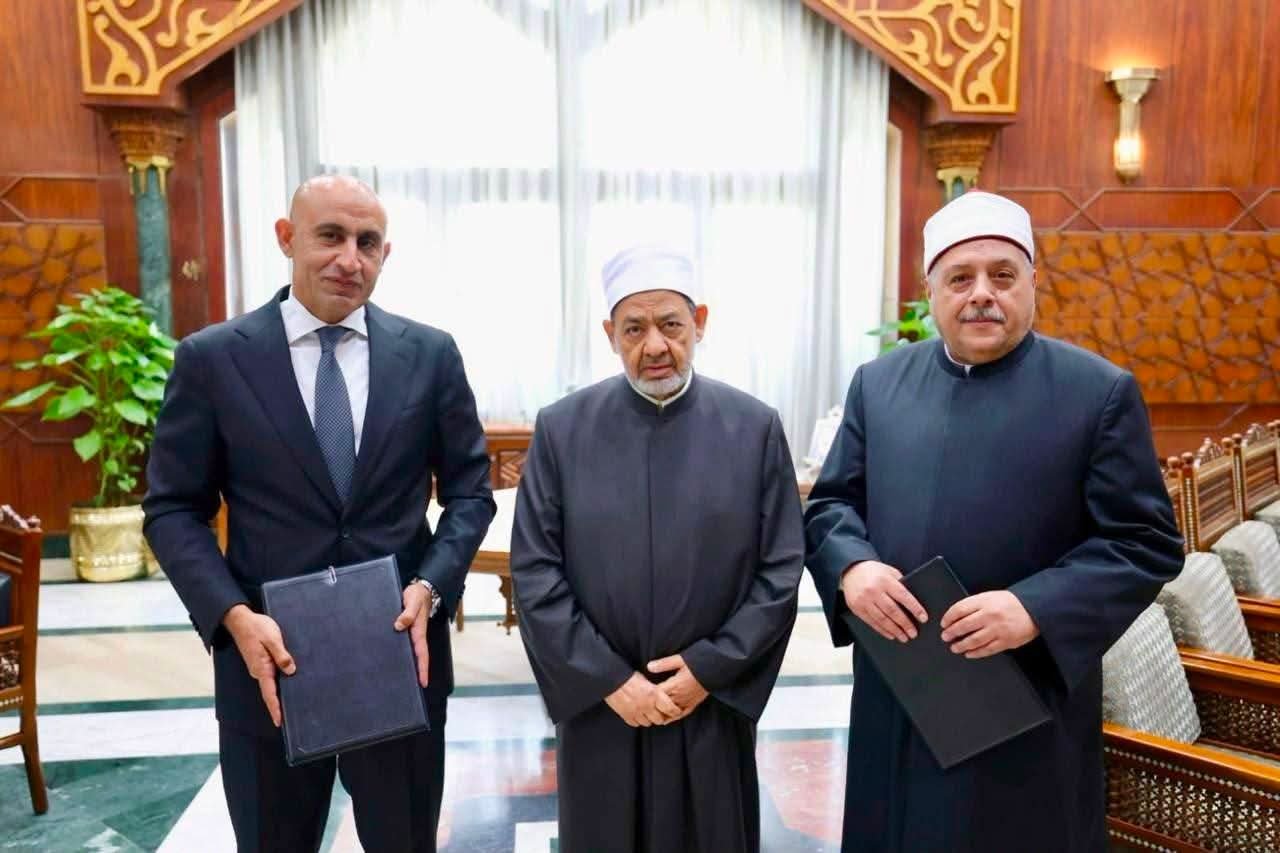 شيخ الأزهر يستقبل وزير التربية والتعليم ويؤكد: الاعتزاز باللغة العربية أساس الحفاظ على الهوية 