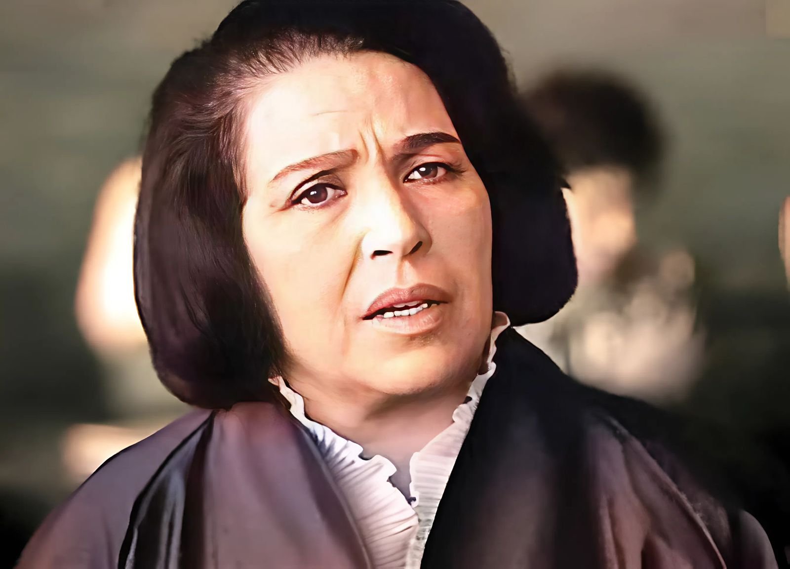 أمينة رزق.. سيدة المسرح المصري التي صنعت تاريخًا فنيًا خالدًا عبر أجيال 3 أمينة رزق.. سيدة المسرح المصري التي صنعت تاريخًا فنيًا خالدًا عبر أجيال
