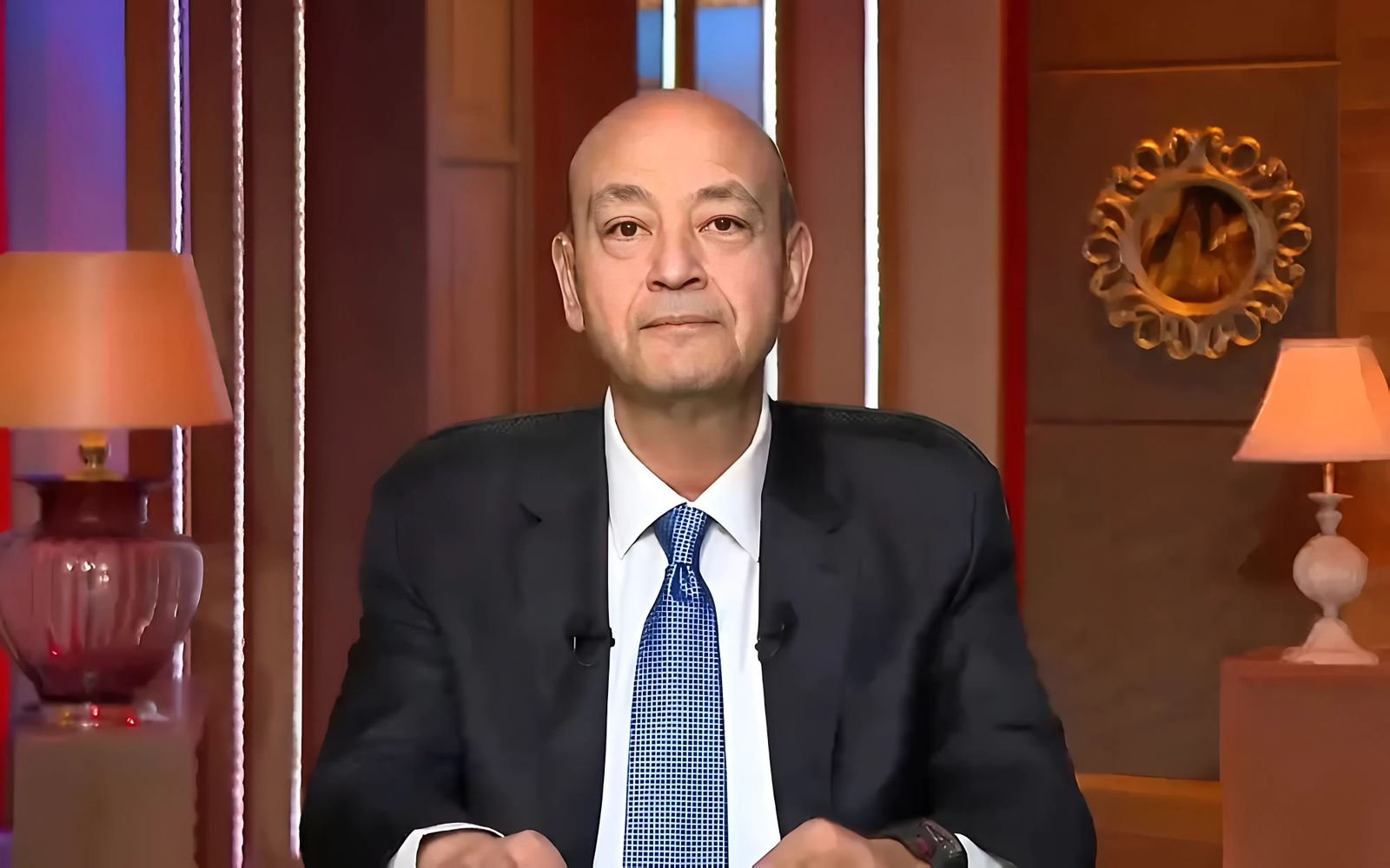 عمرو أديب يكشف كواليس تدخل رئاسي لإلغاء طرد لاعب أمريكي.. أزمة جديدة تهز كرة القدم العالمية