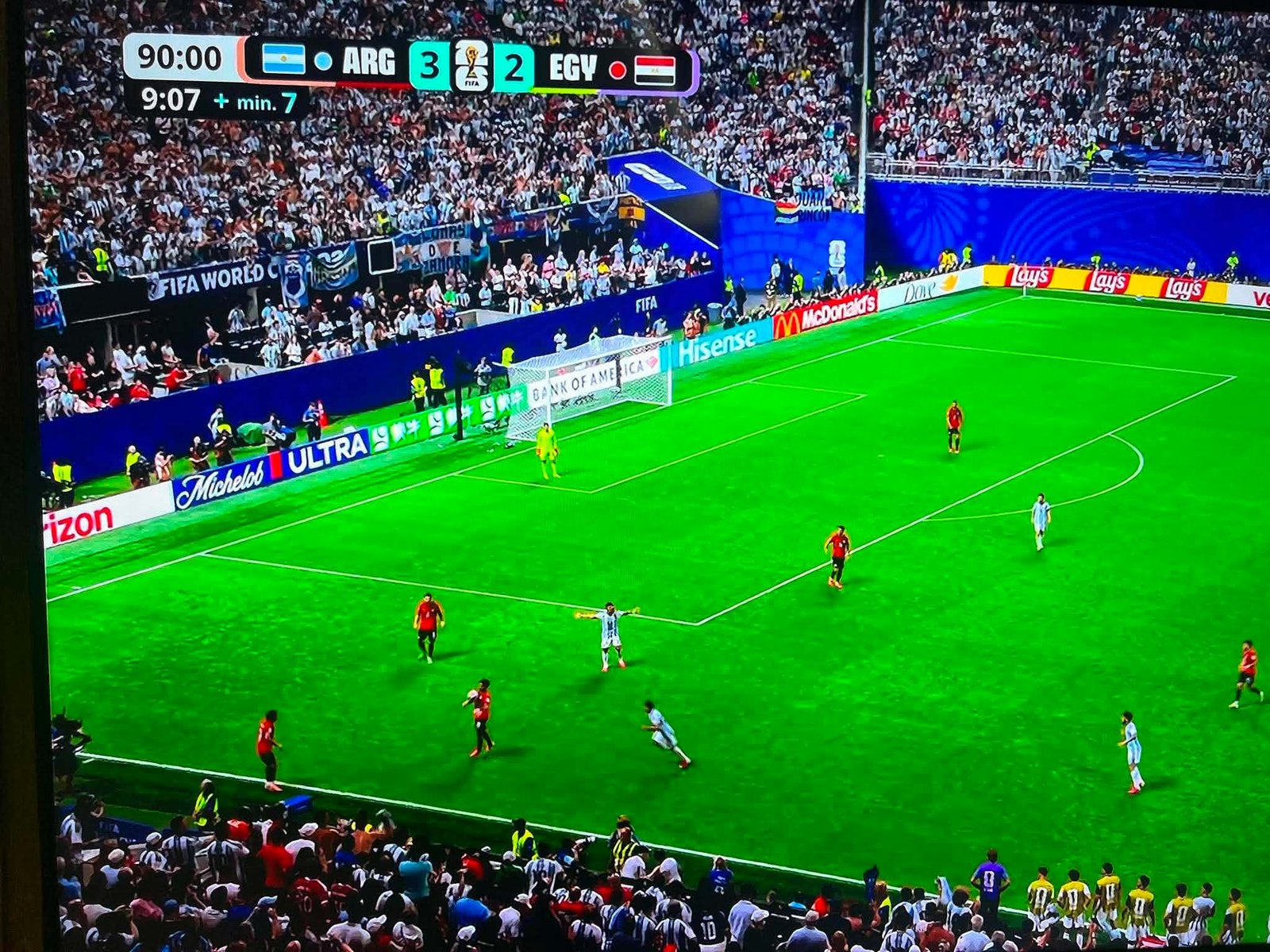 منتخب مصر أمام الأرجنتين.. نهاية المشوار المونديالي بعد خسارة مثيرة بنتيجة 3-2 في دور الـ16 بكأس العالم 2026 3 منتخب مصر أمام الأرجنتين.. نهاية المشوار المونديالي بعد خسارة مثيرة بنتيجة 3-2 في دور الـ16 بكأس العالم 2026