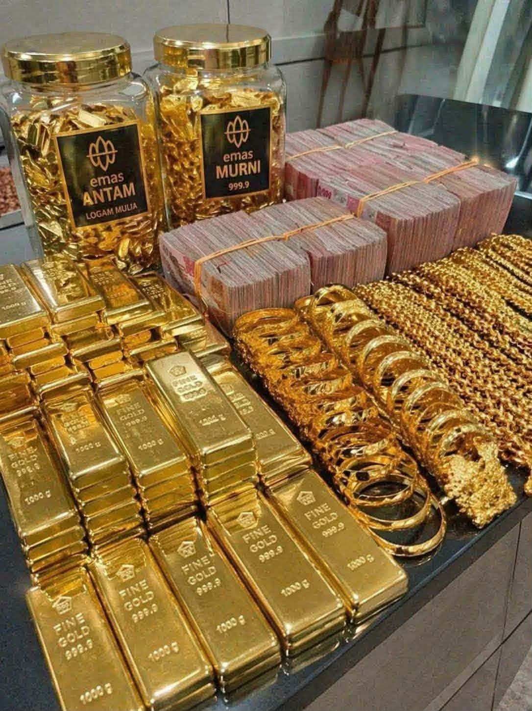سعر الذهب اليوم الأحد 5 يوليو 2026 في مصر.. تراجع جديد وعيار 21 يفقد 10 جنيهات 3 سعر الذهب اليوم الأحد 5 يوليو 2026 في مصر.. تراجع جديد وعيار 21 يفقد 10 جنيهات