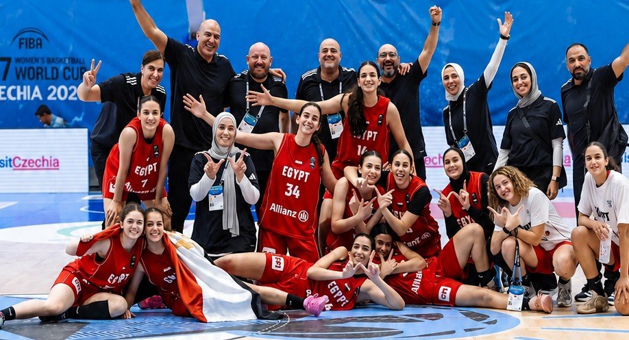 جوهر نبيل يهنئ منتخب مصر لكرة السلة للناشئات تحت 17 عامًا بعد تحقيق المركز التاسع في كأس العالم 1 جوهر نبيل يهنئ منتخب مصر لكرة السلة للناشئات تحت 17 عامًا بعد تحقيق المركز التاسع في كأس العالم