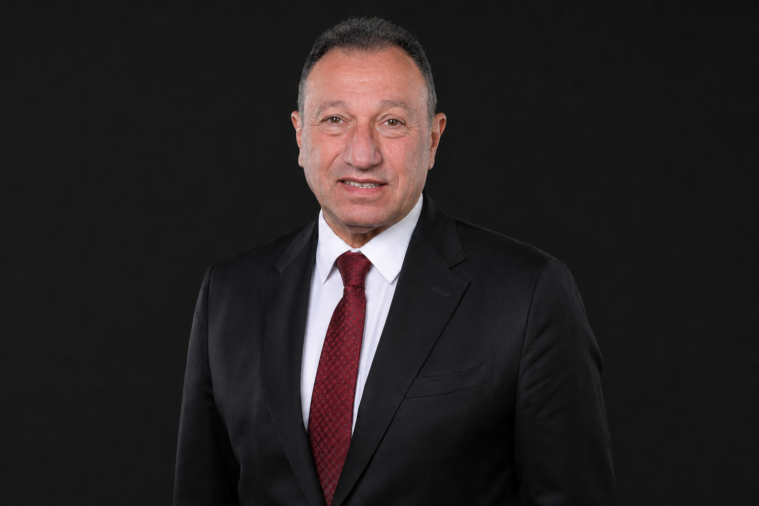 حبس علي السيسي 3 شهور بتهمة سب وقذف الكابتن محمود الخطيب.. تفاصيل الحكم وأسباب القضية 3 حبس علي السيسي 3 شهور بتهمة سب وقذف الكابتن محمود الخطيب.. تفاصيل الحكم وأسباب القضية