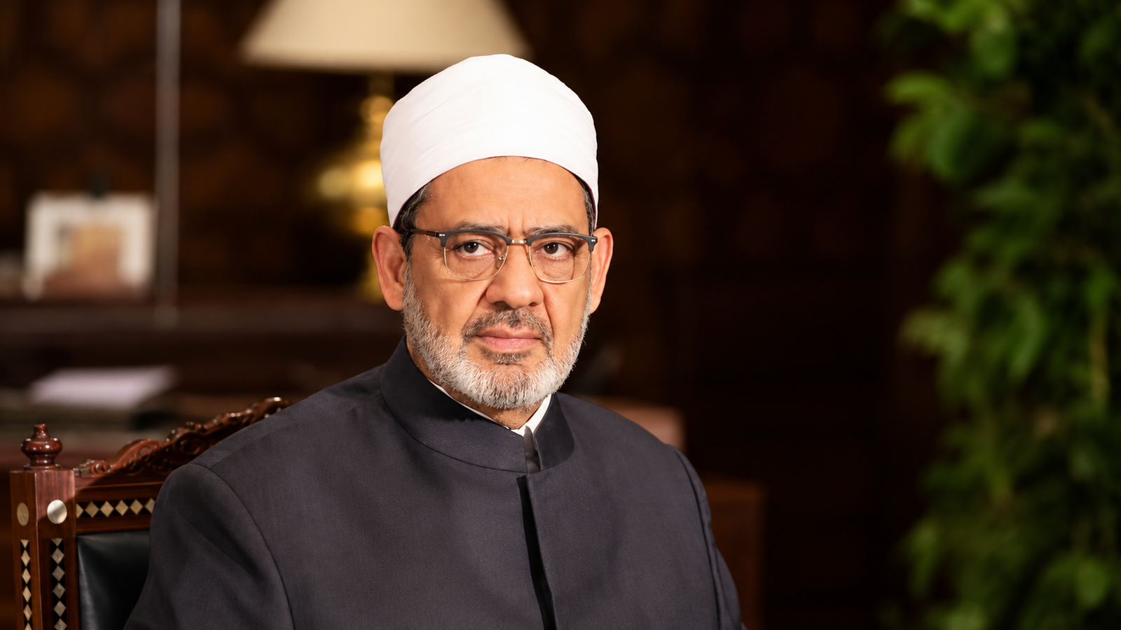 الأولى على الثانوية الأزهرية العلمية تكشف سر تفوقها: حلمي كلية الطب ولقاء شيخ الأزهر 4 الأولى على الثانوية الأزهرية العلمية تكشف سر تفوقها: حلمي كلية الطب ولقاء شيخ الأزهر