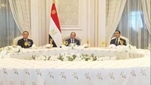 عمر مرموش للرئيس عبد الفتاح السيسي: فخورون بما قدمناه في كأس العالم وسنواصل كتابة التاريخ ورفع اسم مصر 2 عمر مرموش للرئيس عبد الفتاح السيسي: فخورون بما قدمناه في كأس العالم وسنواصل كتابة التاريخ ورفع اسم مصر