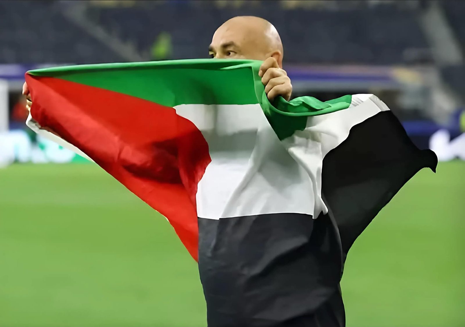 غضب إسرائيلي بعد إهداء حسام حسن فوز منتخب مصر للشعب الفلسطيني.. إشادات عربية وإنجاز تاريخي للفراعنة 3 غضب إسرائيلي بعد إهداء حسام حسن فوز منتخب مصر للشعب الفلسطيني.. إشادات عربية وإنجاز تاريخي للفراعنة