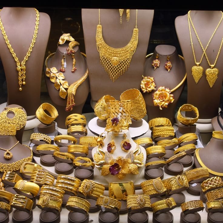 أسعار الذهب اليوم الخميس 13 أغسطس 2026.. عيار 21 يسجل 6290 جنيهًا 3 أسعار الذهب اليوم الخميس 13 أغسطس 2026.. عيار 21 يسجل 6290 جنيهًا