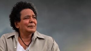 بسمة وهبة تكشف سر ارتباط محمد منير بالبحر والنوبة: الكينج يعيش بجذوره وإحساسه 2 بسمة وهبة تكشف سر ارتباط محمد منير بالبحر والنوبة: الكينج يعيش بجذوره وإحساسه