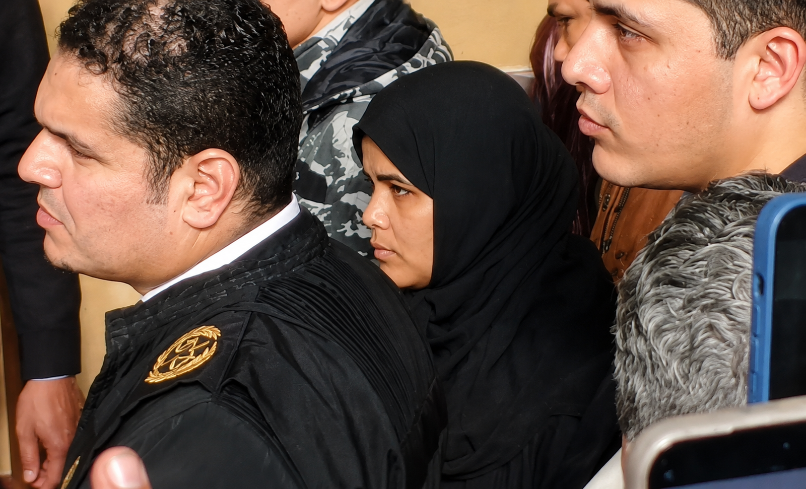 بعد الحكم بالمؤبد على المتهمة.. قاضي «عروس بورسعيد»: ليس كل ما يُذاع على منصات التواصل حقيقة 3 بعد الحكم بالمؤبد على المتهمة.. قاضي «عروس بورسعيد»: ليس كل ما يُذاع على منصات التواصل حقيقة