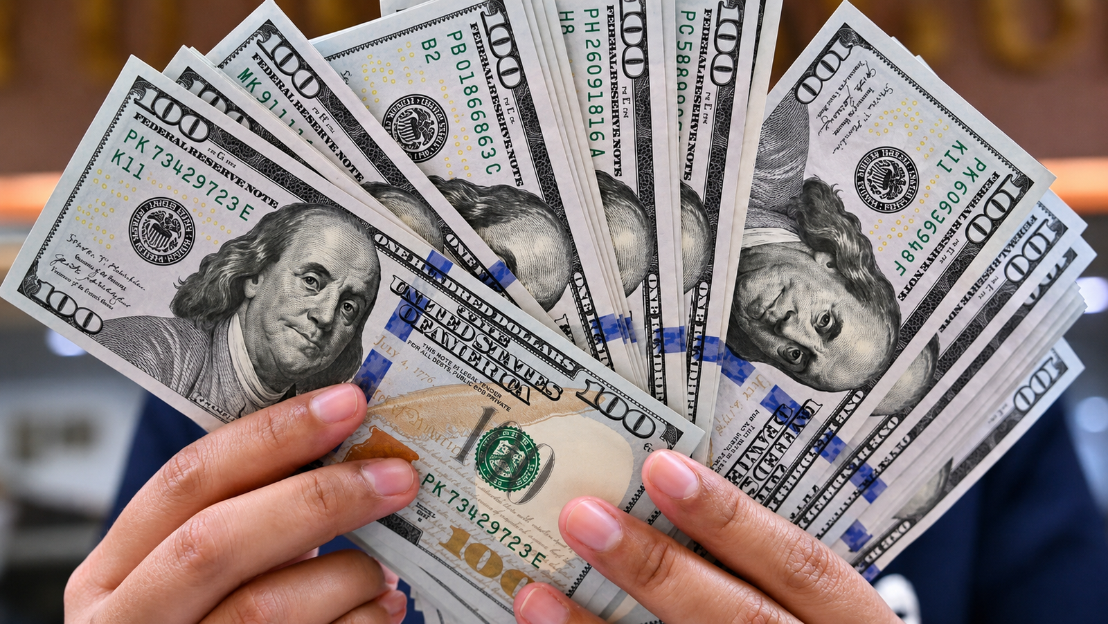 سعر الدولار اليوم الثلاثاء 11 أغسطس 2026.. العملة الأمريكية تقترب من 50 جنيهًا في البنوك 4 سعر الدولار اليوم الثلاثاء 11 أغسطس 2026.. العملة الأمريكية تقترب من 50 جنيهًا في البنوك