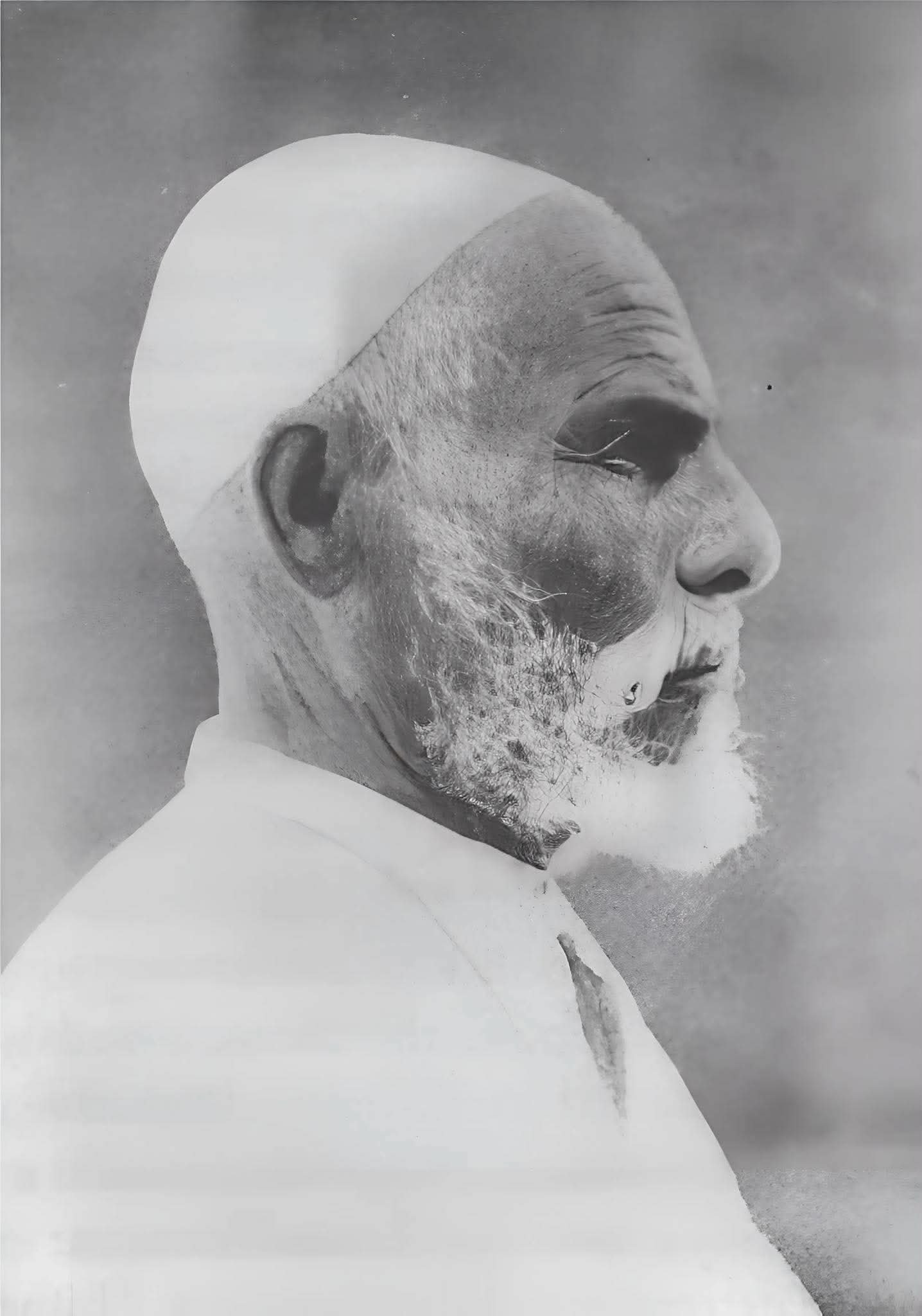 في ذكرى ميلاد عمر المختار.. شيخ المجاهدين الذي أصبح رمزًا خالدًا للمقاومة الليبية
